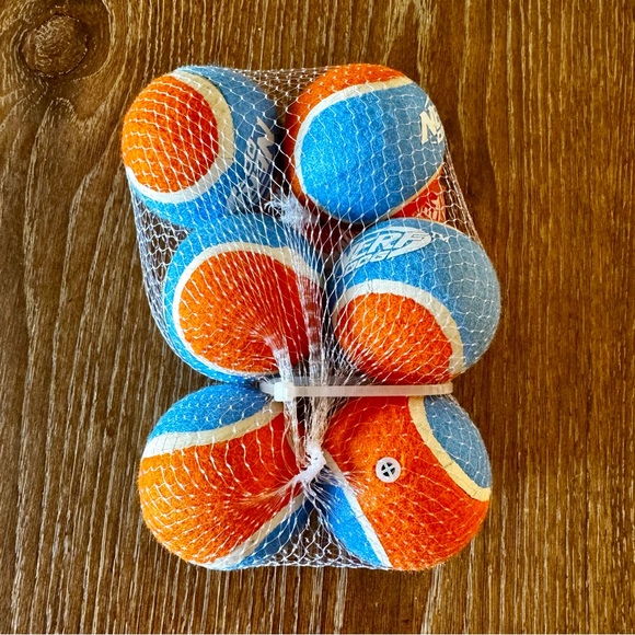 BUNDLE ME! 1 set of 6 Nerf squeaky tennis balls - Picture 5 of 7